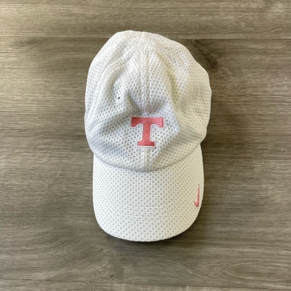 Nike Accessories - NIKE FIT Women's White Cap Texas Logo Pink - Adjustable